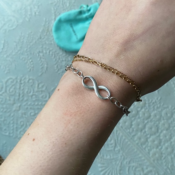 Tiffany & Co Tiffany Infinity Bracelet in Sterling Silver - Picture 4 of 7